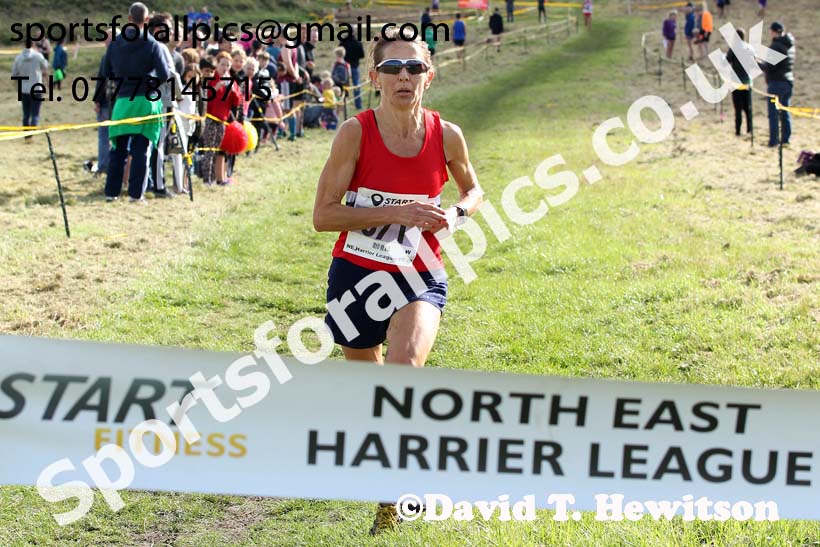 Senior womens 2019 Start Fitness Harrier League, Wrekenton, Gateshead. Photo: David T. Hewitson/Sports for All Pics